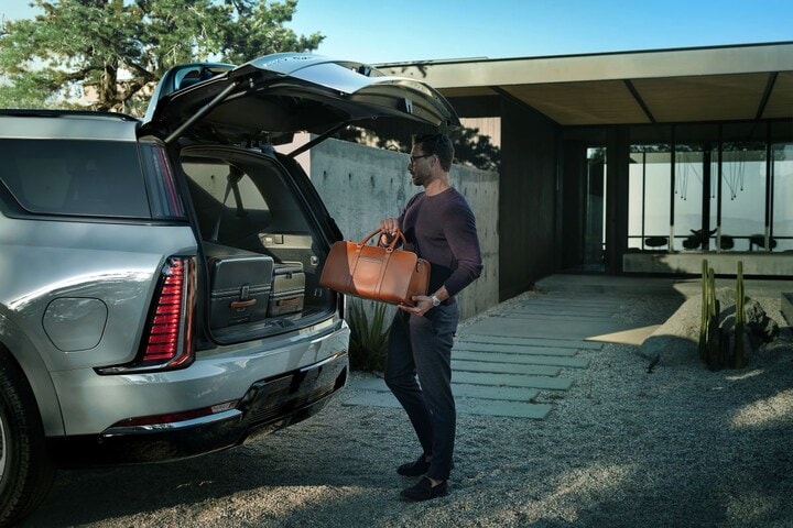 Cadillac Escalade IQL