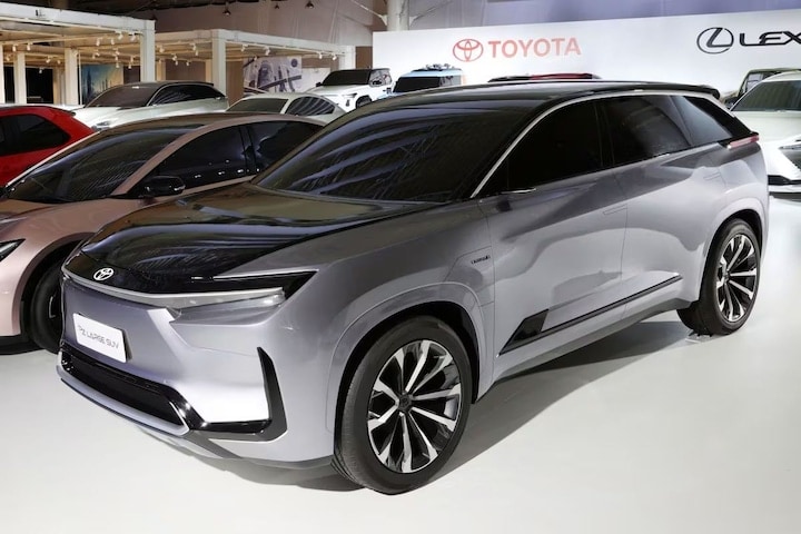 Toyota bZ Large SUV concept