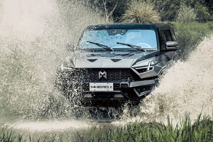 MHero 1