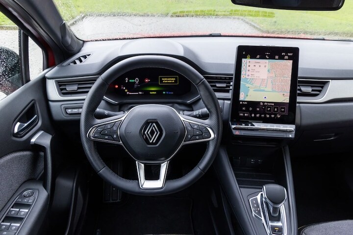 Dubbeltest Toyota Yaris Cross Renault Captur