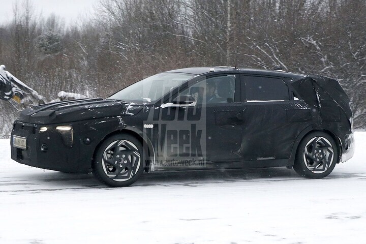 Kia K4 Kia Ceed Spyshots