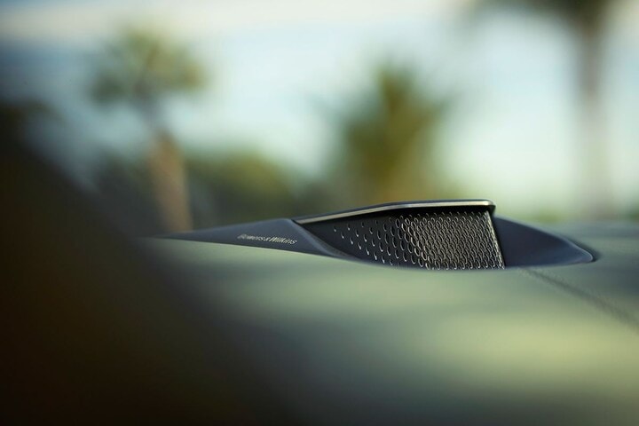 Aston Martin Vanquish Volante