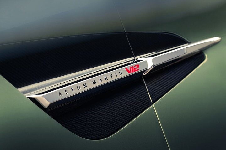 Aston Martin Vanquish Volante
