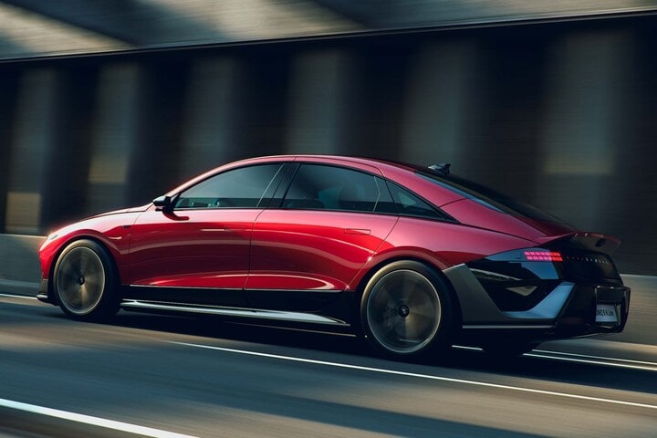 Hyundai Ioniq 6