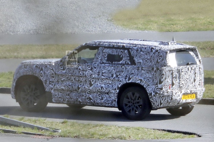 Spyshots Land Rover Defender EV