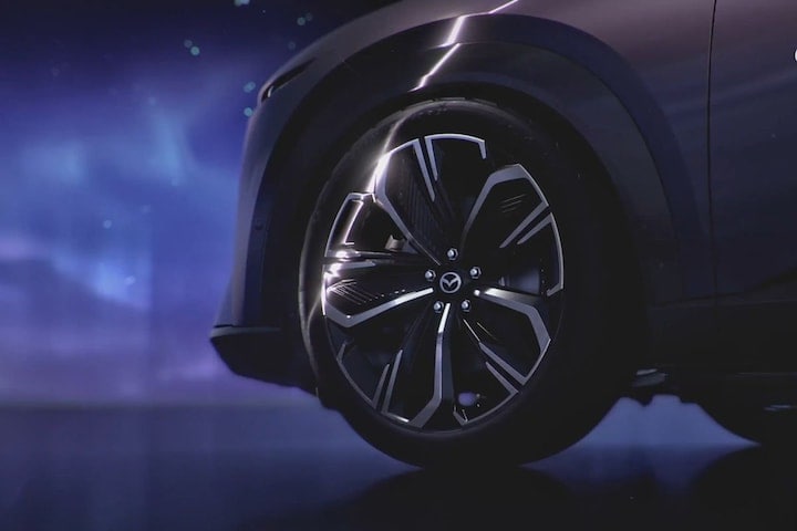 Mazda EZ-60 CX-6e