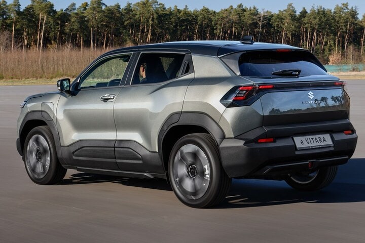 Suzuki e Vitara