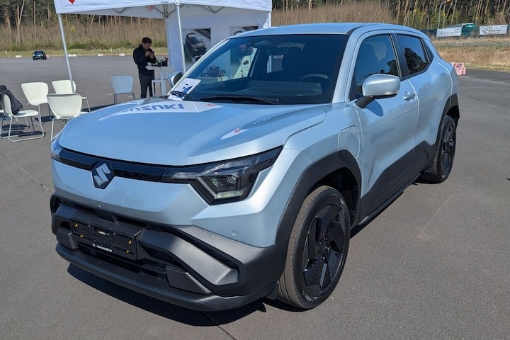Suzuki e Vitara Select