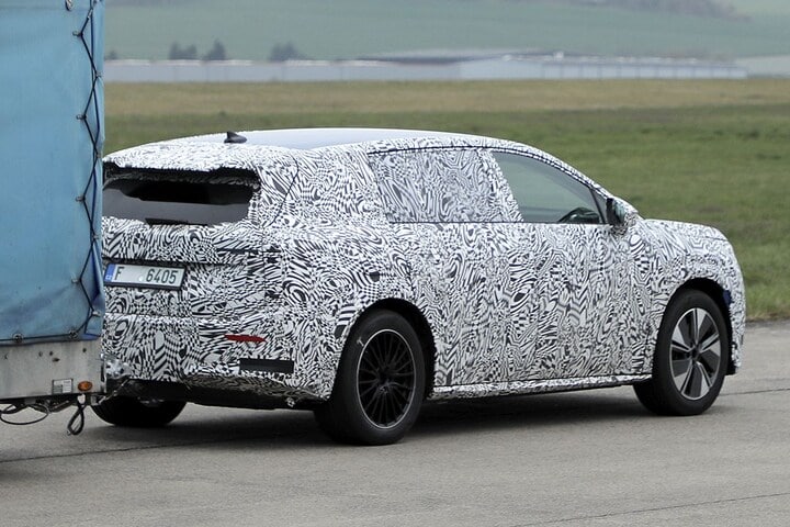 Spyshots Skoda Vision 7S 