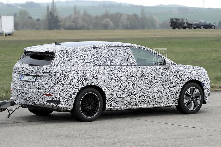 Spyshots Skoda Vision 7S 