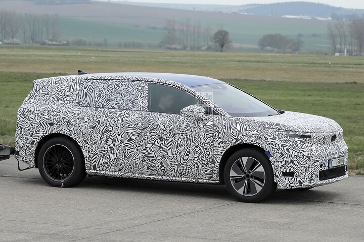 Spyshots Skoda Vision 7S 