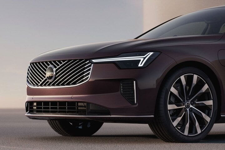 Volvo S90