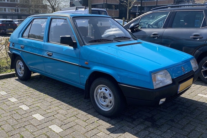 Skoda Favorit In het Wild