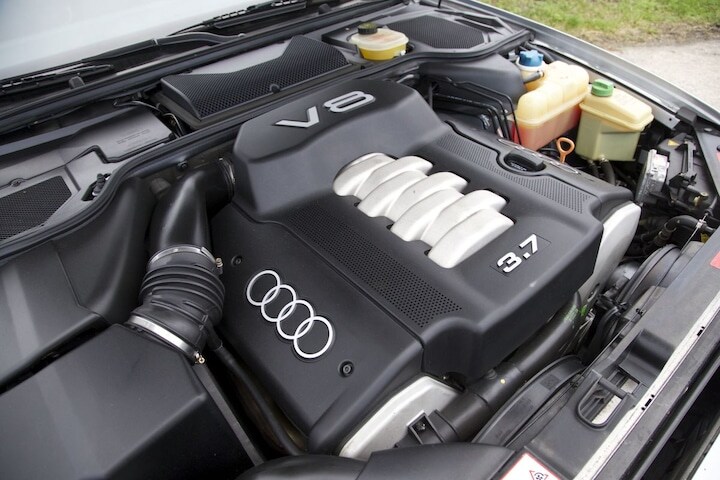 Audi A8 eerste generatie