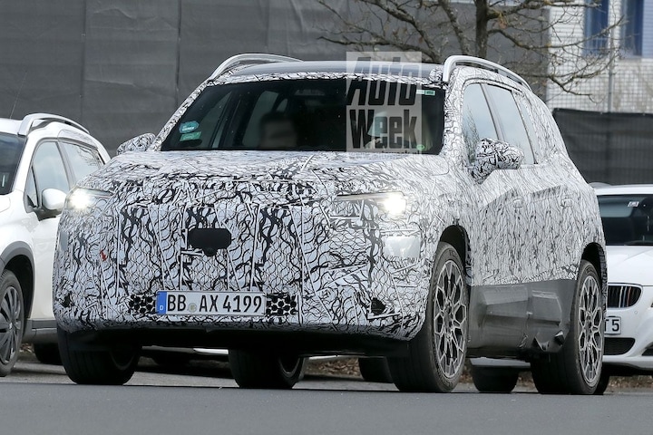 Mercedes-Benz GLB spyshots