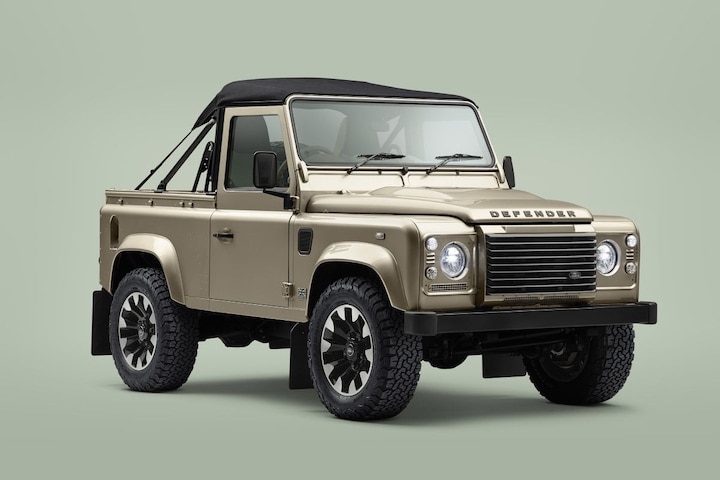 Land Rover Classic Defender V8 Soft Top 