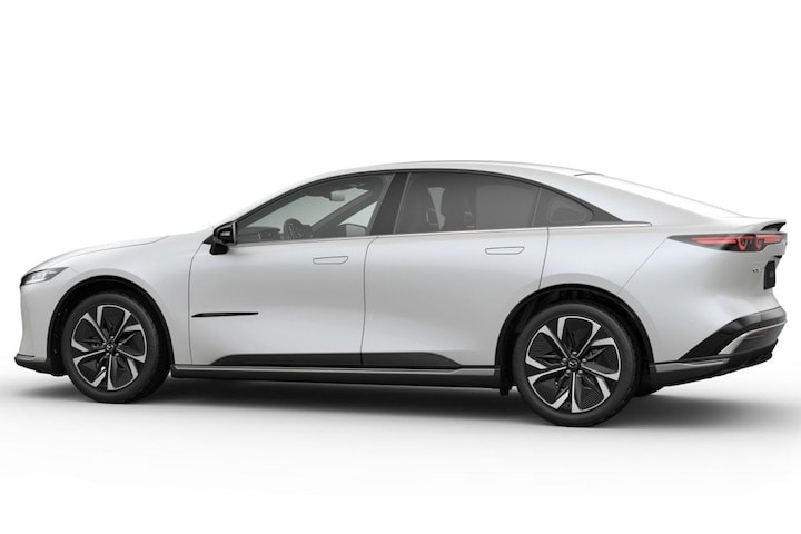 Mazda 6e