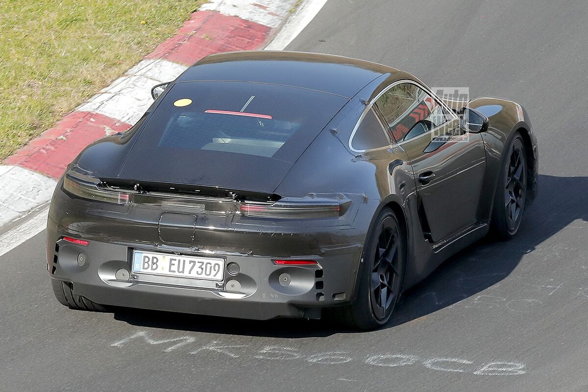 Spyshots Porsche 718 Cayman EV