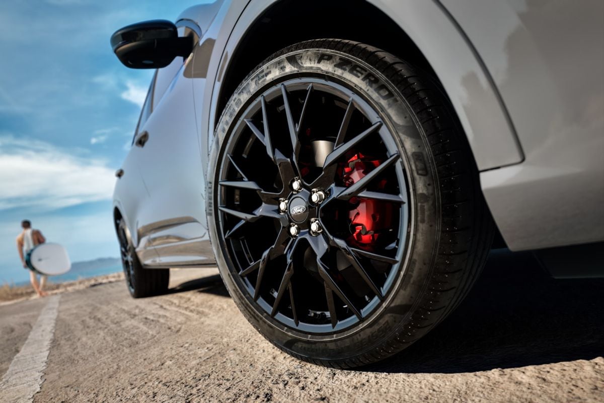 Ford Kuga Black Package