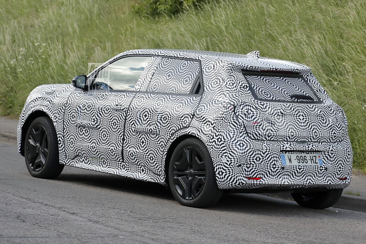 Spyshots Nissan Micra
