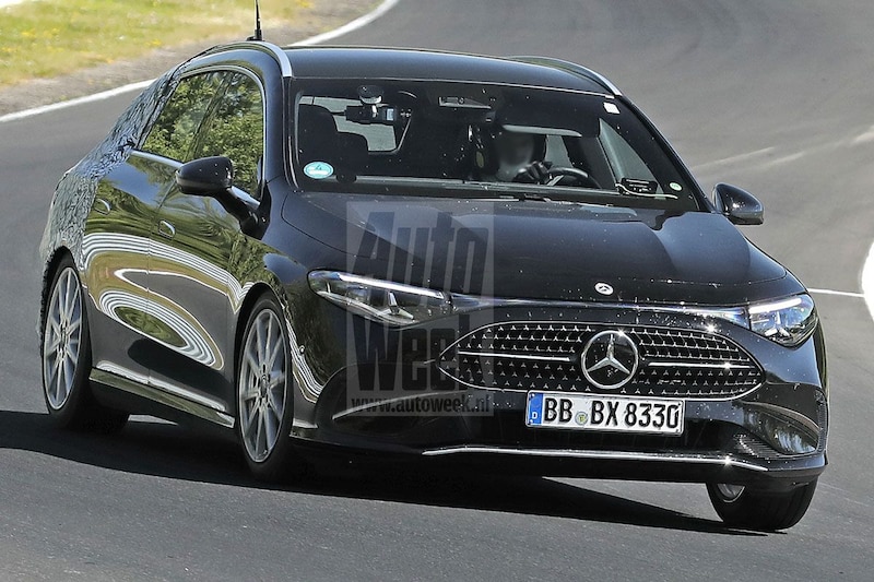 Mercedes-Benz CLA Shooting Brake spyshots