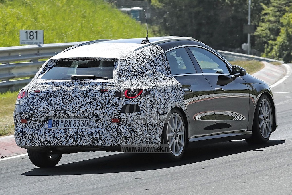 Mercedes-Benz CLA Shooting Brake spyshots