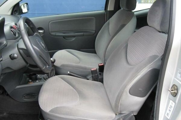 Citroen C2