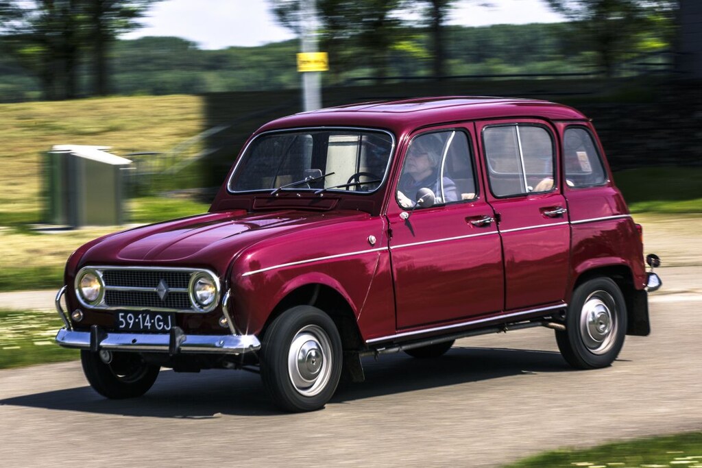 Renault 4