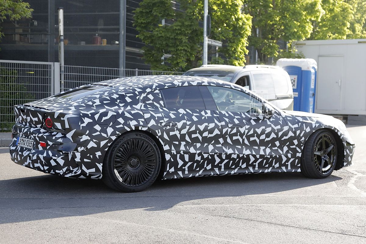 Spyshots Mercedes-AMG GT 4-Door