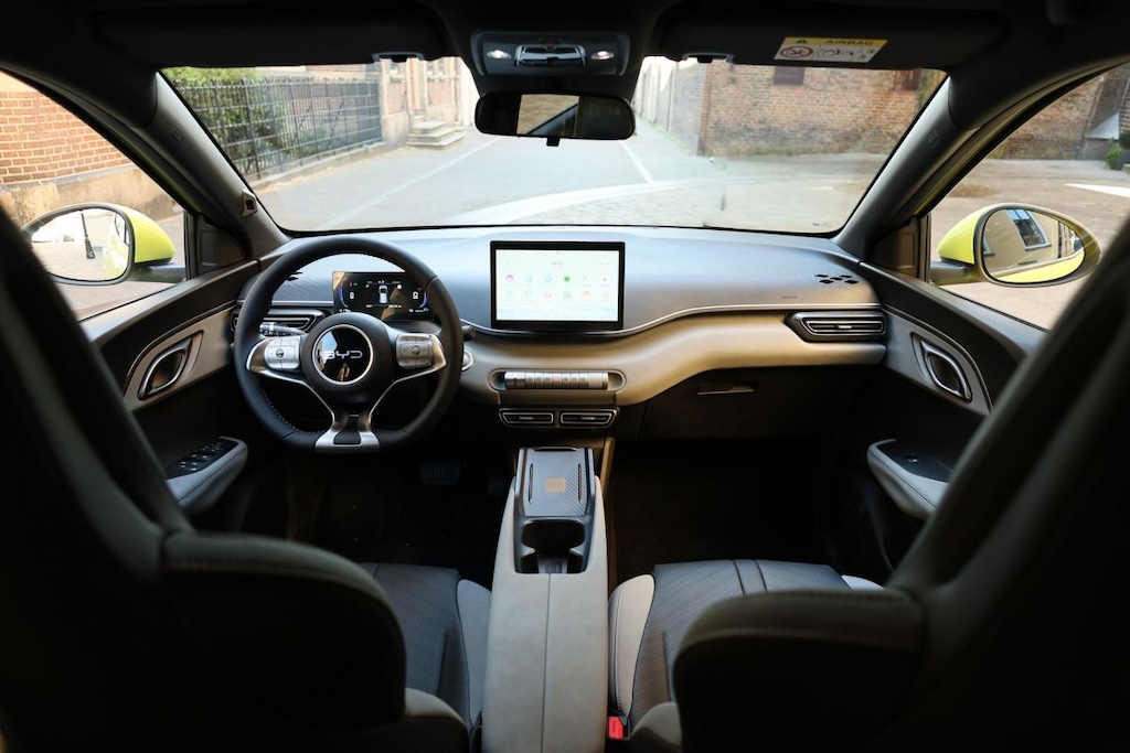 BYD Dolphin Surf