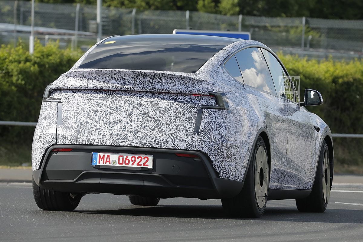 Spyshots Tesla Model Y Performance