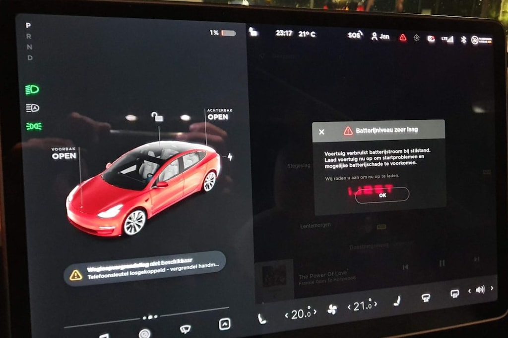 Accu bijna leeg van een Tesla Model 3