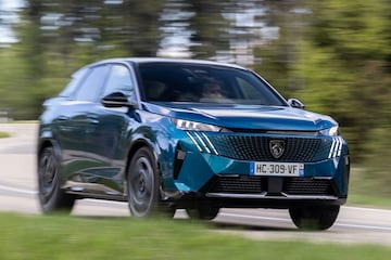Peugeot e-3008 325 Dual Motor (2025) exterieur