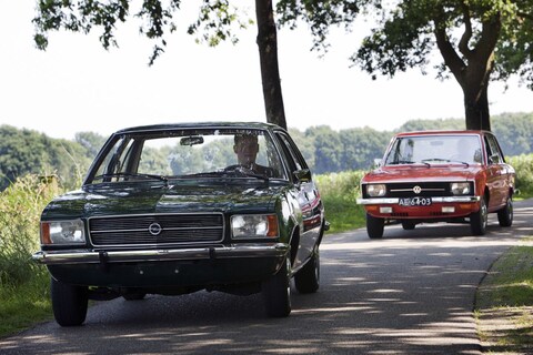 Toen Volkswagen aan de middenklasse begon te ruiken – Volkswagen K70 vs. Opel Rekord