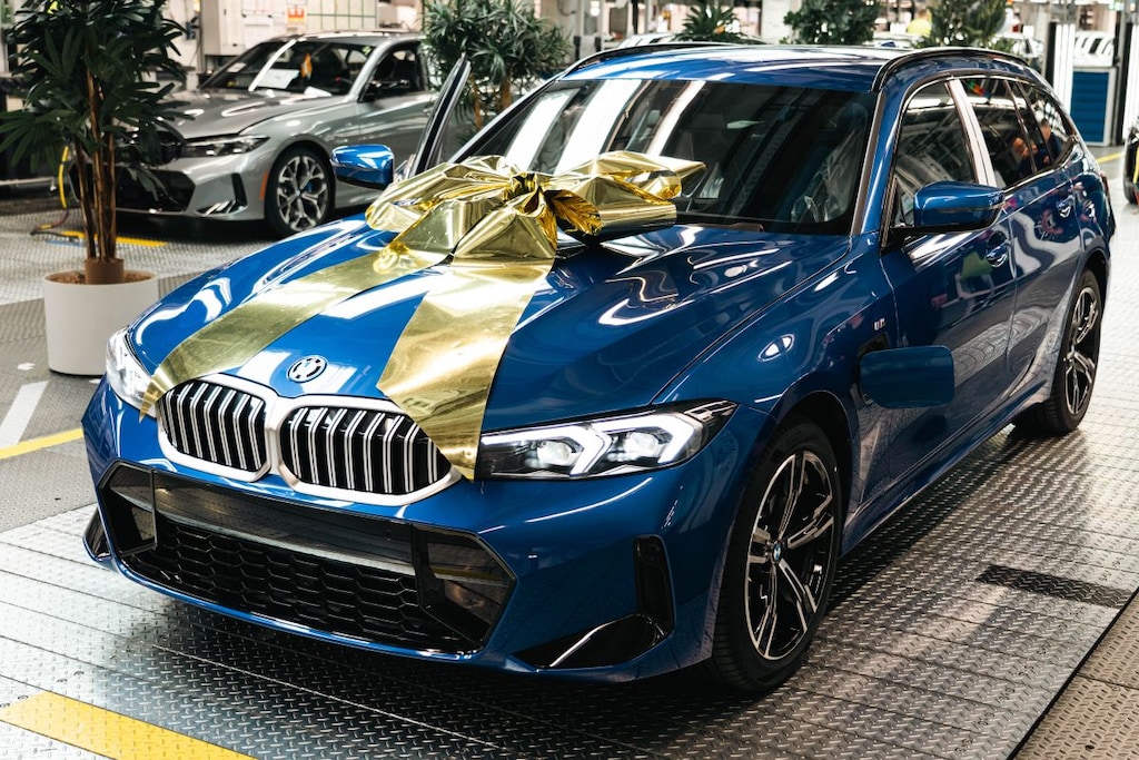 BMW München drie miljoenste geëlektrificeerde auto 3-serie