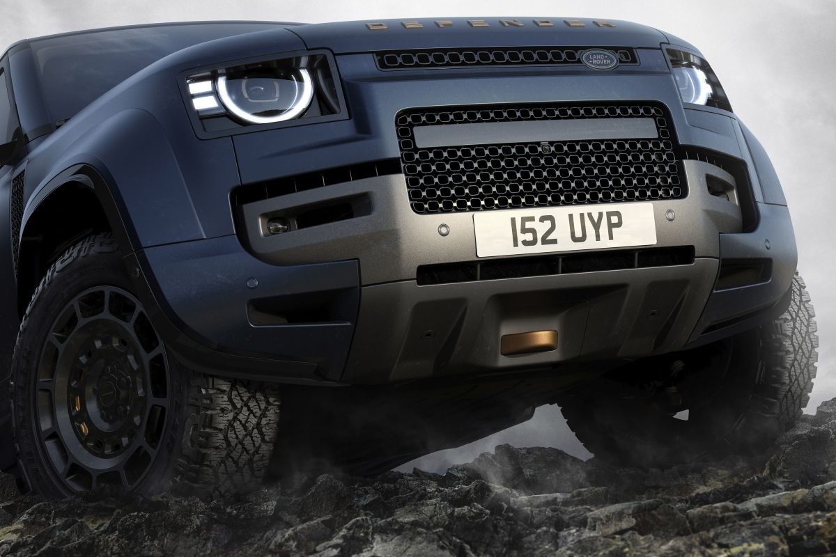 Land Rover Defender