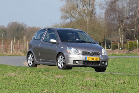 Toyota Yaris T-Sport – Het bewijs dat de eerste Yaris ook leuk en vlot kan zijn