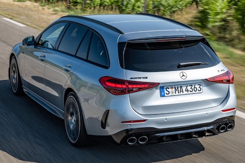 Moderne Mercedessen hebben standaard een ‘nep-panoramadak’