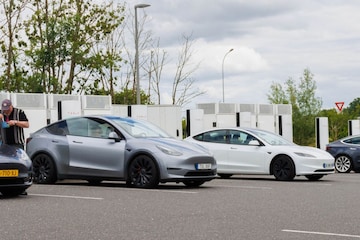 Tesla supercharger Frankrijk