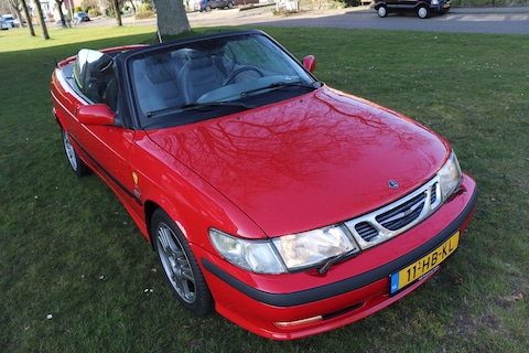 Kijk eens wat we hier hebben: de Saab 9-3 Cabrio die we in 2015 weggaven als vakantiekar!