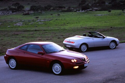 Spider en GTV, het sprankelijkende duo waarmee Alfa Romeo ons in 1995 verblijdde