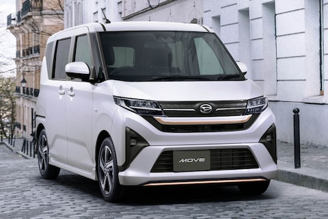 Piepkleine praktische Japanner is niet aan te slepen