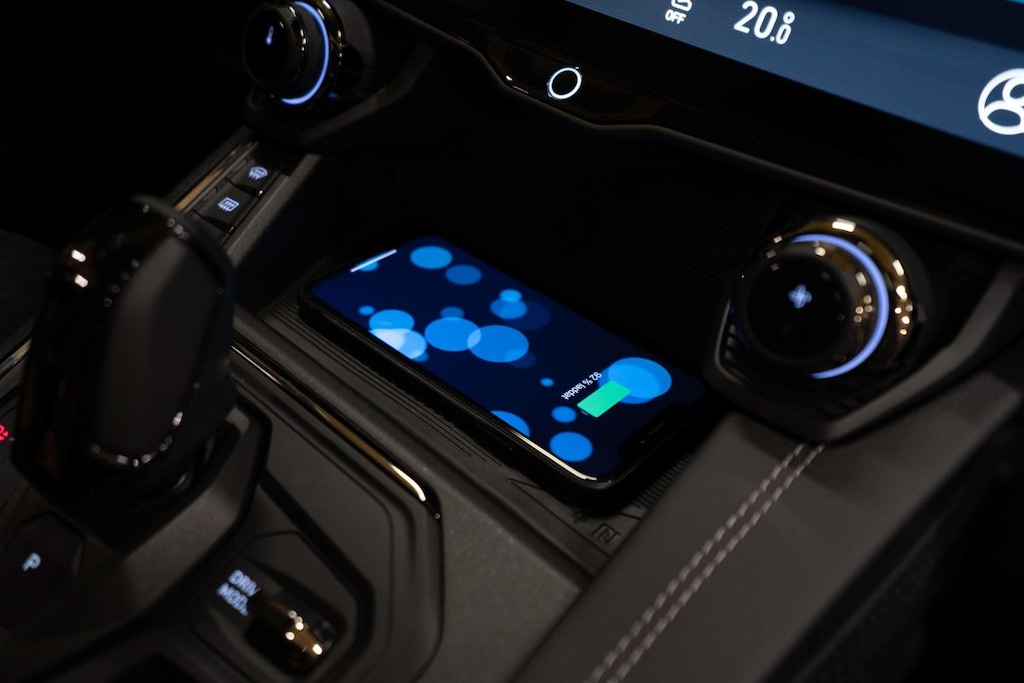 Lynk & Co 01 (2020)