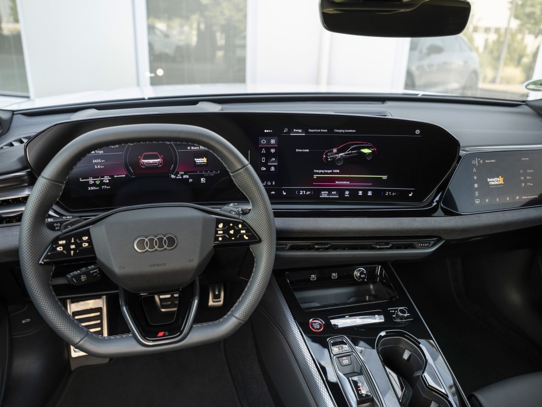 Audi A5 e-Hybrid 2025