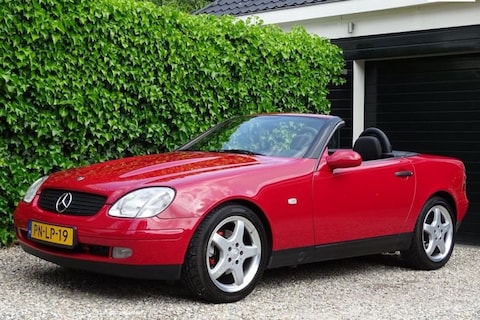 Mercedes-Benz SLK: perfect voor het Pinksterweekend - Liefhebber gezocht