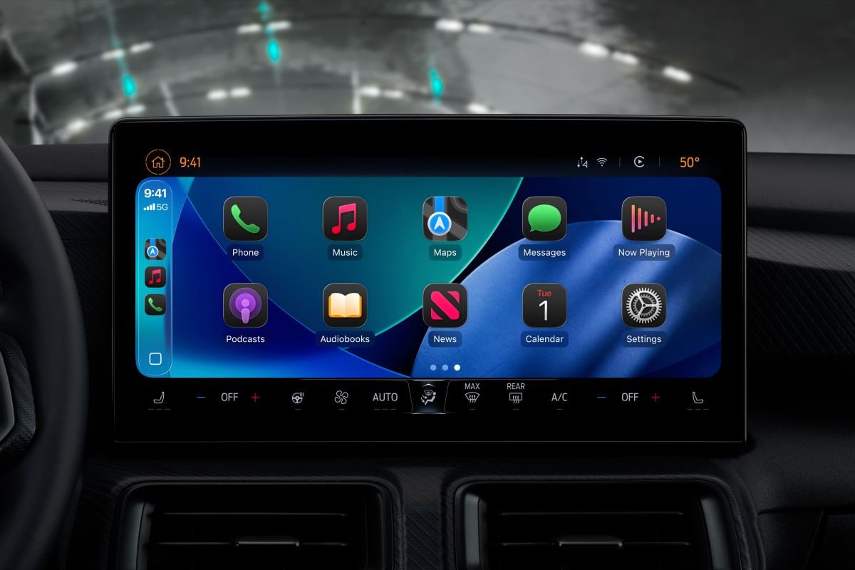 Apple CarPlay iOS26