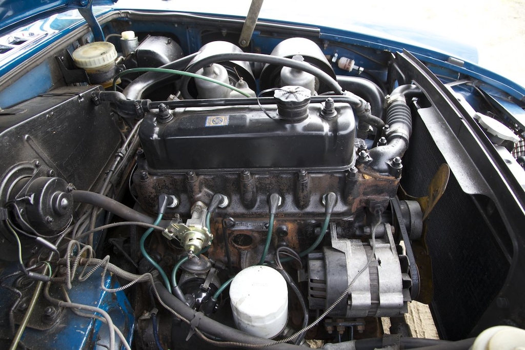 MG B GT