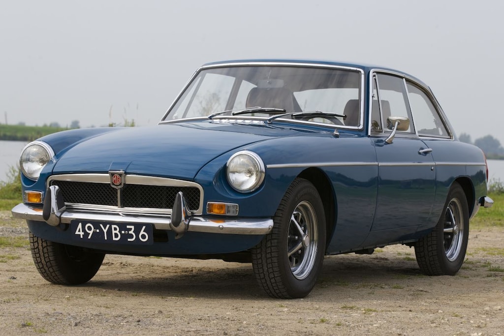 MG B GT