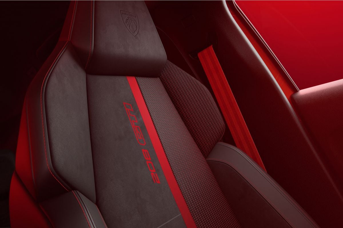 Peugeot e-208 GTi