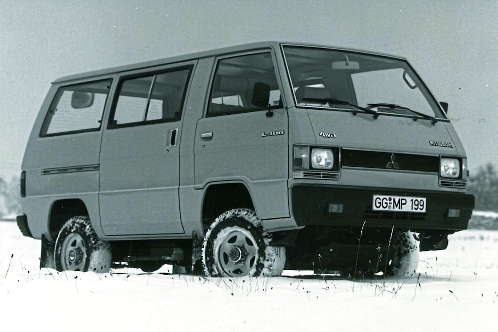 Mitsubishi L300 Camper